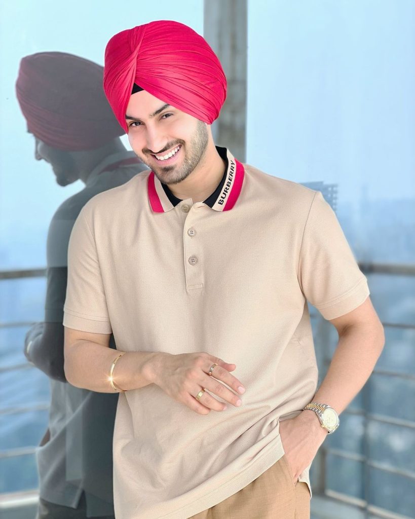 Rohanpreet Singh with Pink Turban and t-shirt