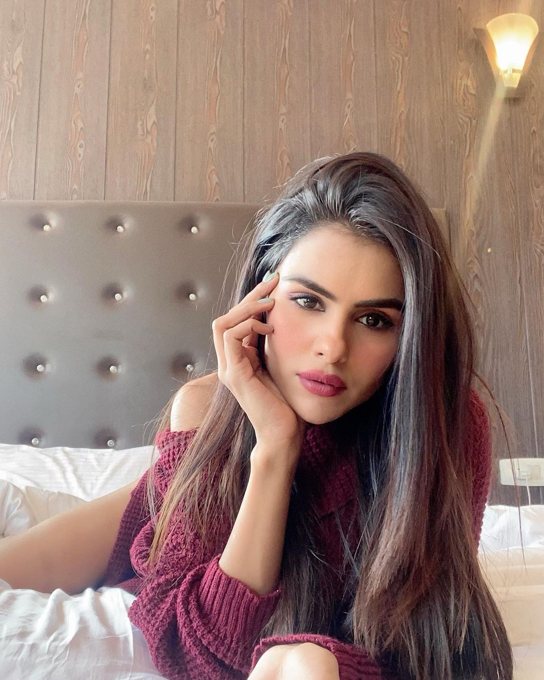 Priyanka Chahar Choudhary in Dark Red Sweater and open hair